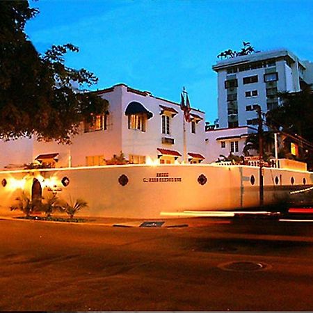 At Wind Chimes Boutique Hotel San Juan Exterior foto